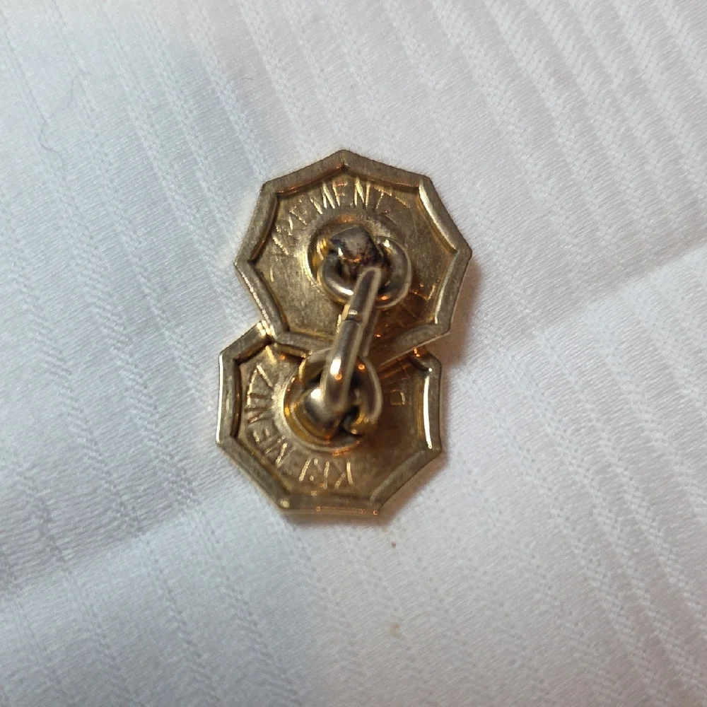 KREMENTZ PLATE VT Gold Cuff Links.